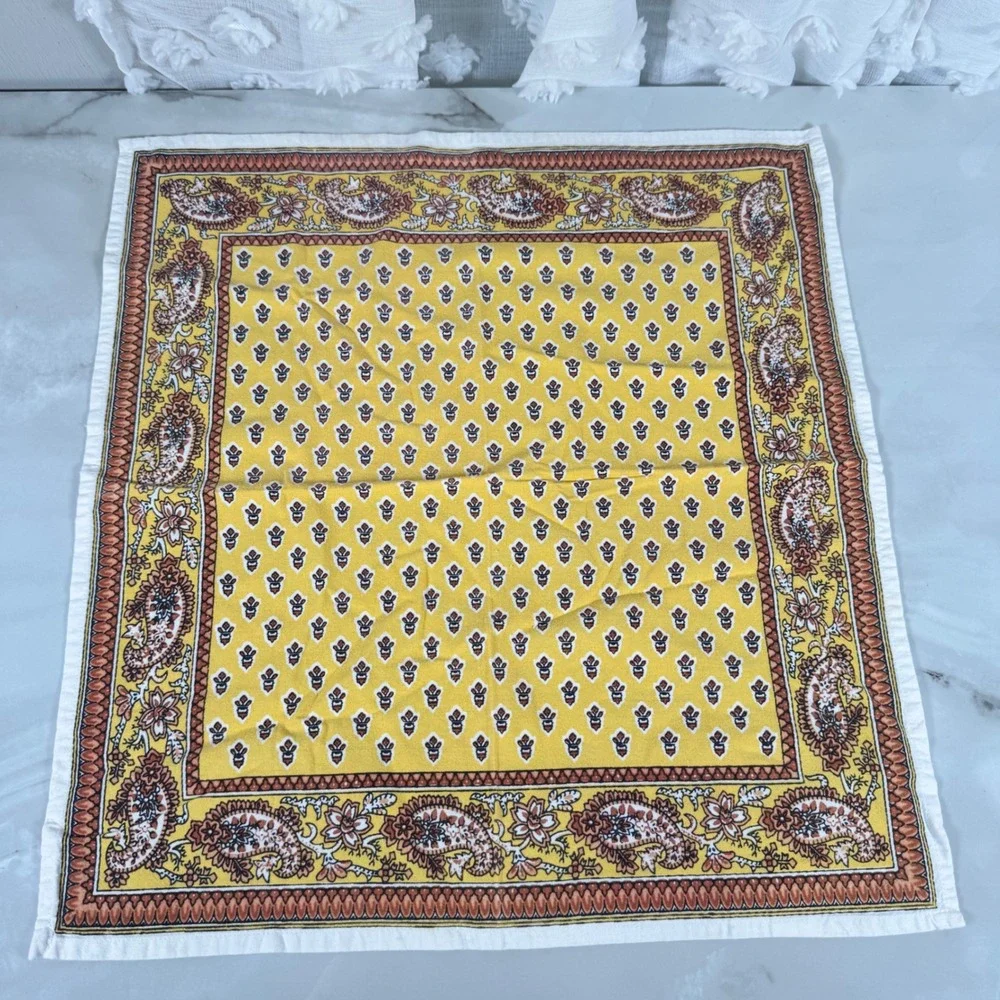 Set of 4 Vintage Williams-Sonoma Cotton Napkins Yellow Brown Paisley Boho Groovy